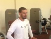 بالصور.. تدريبات منفردة لمحمد عواد فى تدريب الفراعنة