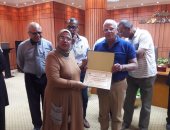 بالصور..محافظ بورسعيد يكرم قيادات التربية والتعليم والمعلمين المتميزين