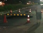 هبوط أرضى بطريق الإسماعيلية الصحراوى.. و"المرور" يجرى تحويلات لحين إصلاحه