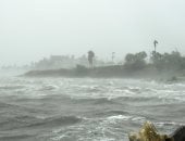 ترامب يعلن حالة الطوارئ مع اقتراب الإعصار "هارفى" من ولاية تكساس