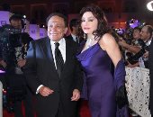 شاهد.. الزعيم عادل إمام مع نبيلة عبيد فى أحد المهرجانات عام 2010