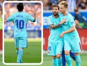 بالفيديو والصور.. برشلونة يتصدر الدوري الإسباني بالانتصار الثانى على التوالى.. البارسا يتخطى ألافيس بصعوبة ويصبح أول فريق يفتتح الموسم بفوزين 6 مرات متتالية.. وميسي "المنقذ" يسجل ثنائية ويصل للهدف 351 فى الليجا