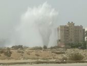 بالصور.. قارئ يرصد انفجار ماسورة مياه فى شارع الخمسين بزهراء المعادى