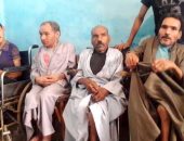 محافظ سوهاج يكلف بعلاج 3 أشقاء معاقين على نفقة الدولة