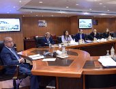 بالصور.. رئيس الوزراء يتابع مع وزير الآثار سير العمل بالمتحف المصرى الكبير 