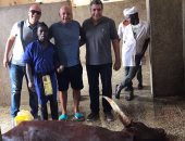 مباراة مصر وأوغندا .. المنتخب يذبح عجلا فى كمبالا قبل مواجهة الغد