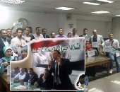 ائتلاف حب الوطن "خلية نحل لا تهدأ".. معارض لبيع السلع بأسعار مخفضة بالقاهرة والجيزة.. وينظم دورة "شباب مصر ضد الإرهاب".. ودورة رياضية للبراعم بعنوان "علموا أولادكم حب الوطن".. وتدشين مقرات بالمحافظات