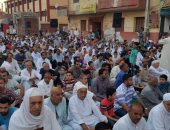 بالصور.. الألاف يصلون العيد بالساحات المقررة بأسيوط