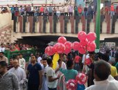 بالصور.. توزيع "البالونات" على الأطفال احتفالا بعيد الأضحى فى أسيوط 