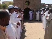 الطرق الصوفية تنظم مسيرة لزيارة الأولياء بالمقابر الفاطمية فى أسوان