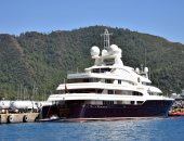 وصول أول يخت إنجليزى سياحى بورسعيد في ٢٠١٨ ليلاً