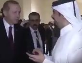 بالفيديو.. حرس الرئيس التركى يهين الإعلامى القطرى عبد الله العذبة