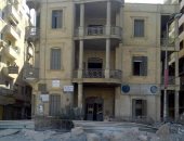 بالفيديو.. محافظ سوهاج يشكل لجنة لمعاينة انهيار جزئى بعقار بشارع البحر