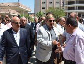 محافظ الاسماعيلية يتابع سير العمل بالمستشفيات بمركزي التل الكبير والقصاصين