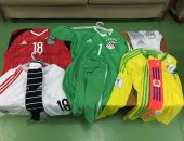 منتخب مصر بالأحمر وأوغندا بالأبيض فى التصفيات المونديالية