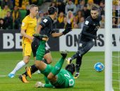 شوط أول سلبى بين أستراليا وتايلاند يقرب السعودية من المونديال