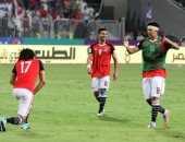 60 دقيقة .. منتخب مصر يحافظ على تقدمه بهدف أمام أوغندا بتصفيات كأس العالم 