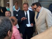 بالفيديو والصور.. محافظ الإسكندرية يتفقد العقار المنهار ويرفع درجة الاستعداد القصوى