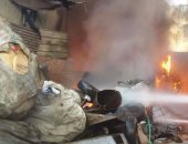 السيطرة على حريق مخزن بلاستيك بعزبة أحمد سليم بالقليوبية