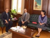 محافظ الإسكندرية يستقبل سفير سويسرا بمصر لبحث سبل التعاون