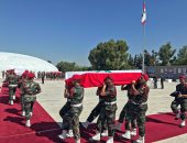 بالصور.. لبنان يشيع 10 عسكريين قتلهم تنظيم داعش  وسط حداد عام