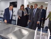 وزير الصحة يبحث مع محافظ سوهاج تطوير المنظومة الصحية وقانون التأمين الصحى