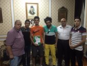 بالصور.. غزل المحلة يضم مدافع الكرامة السورى