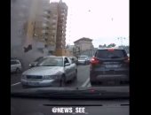 ننشر فيديو لحظة انفجار سيارة فى العاصمة الأوكرانية كييف