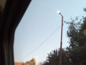 قارئ يرصد أعمدة إنارة مضاءة صباحا بطريق الطملاوى فى مدينة السادات منوفية