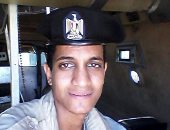 والد الشهيد مجند محمود منصور:" ابنى رفض النقل من العريش وقال عايز أموت راجل" 