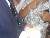 نكشف تفاصيل محاولة تهريب نصف طن حشيش لبنانى مغلفة بالشيكولاته داخل مطار القاهرة والنيابة تتحفظ على المستخلص الجمركى وتطلب سرعة ضبط المتهمين