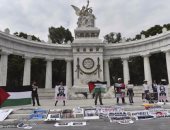نتنياهو ضيف ثقيل على المكسيك.. مواطنون يستقبلونه بعلم فلسطين وصور الانتهاكات