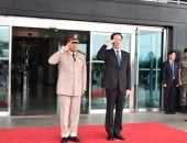 بالصور.. وزير الدفاع يعود إلى أرض الوطن بعد زيارته الرسمية لكوريا الجنوبية