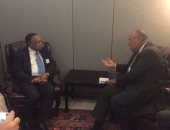 سامح شكرى يبحث التعاون الثنائى وأزمة الروهينجا مع وزير خارجية بنجلاديش