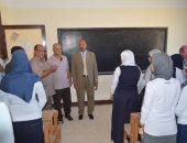 رئيس مدينة مطوبس: عجز بالمدرسين ونقص أثاث وتعطل 24 كمبيوتر بمدارس المدينة