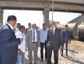  محافظ قنا يوجه بإزالة إشغالات الباعة الجائلين من الشوارع