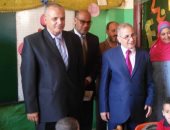 بالصور .. وكيل وزارة التعليم ورئيس مدينة أشمون بالمنوفية يتفقدان المدارس