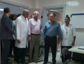 وزير الصحة يكتشف تغيب طبيبى الرمد والأنف والأذن بمستشفى أبوسمبل
