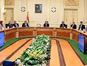 رئيس الوزراء يعقد اجتماعا بشأن إعادة تدوير المخلفات 