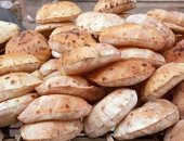 ضبط مشرف تغذية وصاحب مخبز لتلاعبهما فى حصة خبز مستشفى بسوهاج