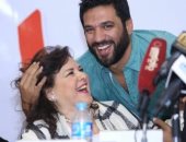 دنيا سمير غانم تهنئ والدتها والرداد بفيلمهما "كارما": مبروك مامى وسونسون