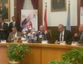 محافظ القليوبية يجتمع بمحافظى القاهرة والجيزة لإنشاء منظومة متابعة إلكترونية