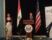 قنصلية أمريكا بالإسكندرية تحتفل مع خريجى برامجها الثقافية
