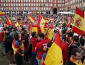 بالصور.. مظاهرات حاشدة فى إسبانيا اعتراضا على استفتاء كتالونيا