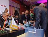 بالصور.. إغلاق باب التصويت وبدء الفرز فى انتخابات دعم مصر.. و12 يفوزون بالتزكية