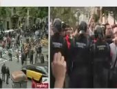 تجدد الاشتباكات بين الشرطة والناخبين أمام مراكز الاقتراع فى كتالونيا