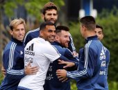 بالصور.. ميسى يشارك فى مران الأرجنتينى الأول لمواجهة بيرو