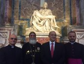 بابا الفاتيكان يبارك أيقونة رحلة العائلة المقدسة لمصر ويلتقى وزير السياحة