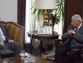 بالصور.. مكرم محمد أحمد يلتقى السفير العراقى بمقر "الأعلى للإعلام"