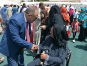 بالصور.. مدير أمن الوادى وسكرتير عام المحافظة يتفقدان القافلة الطبية  